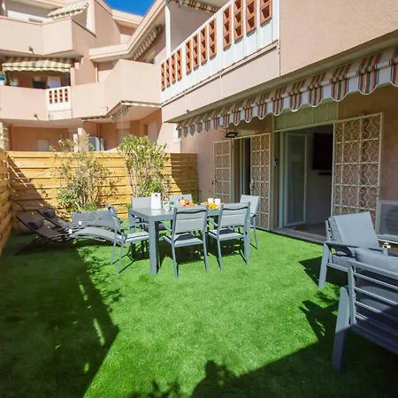 Le Ptit Max Centre Ville - Terrasse Sainte-Maxime Buitenkant foto